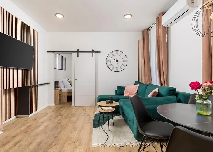 Apartament David Zamet *